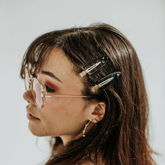 Stars Who Listen Setting Clips