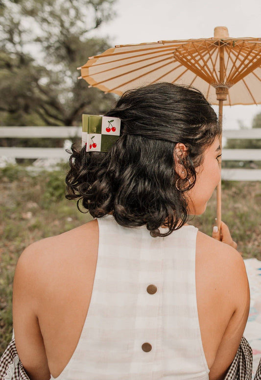 Cherry Patchwork Claw (M)